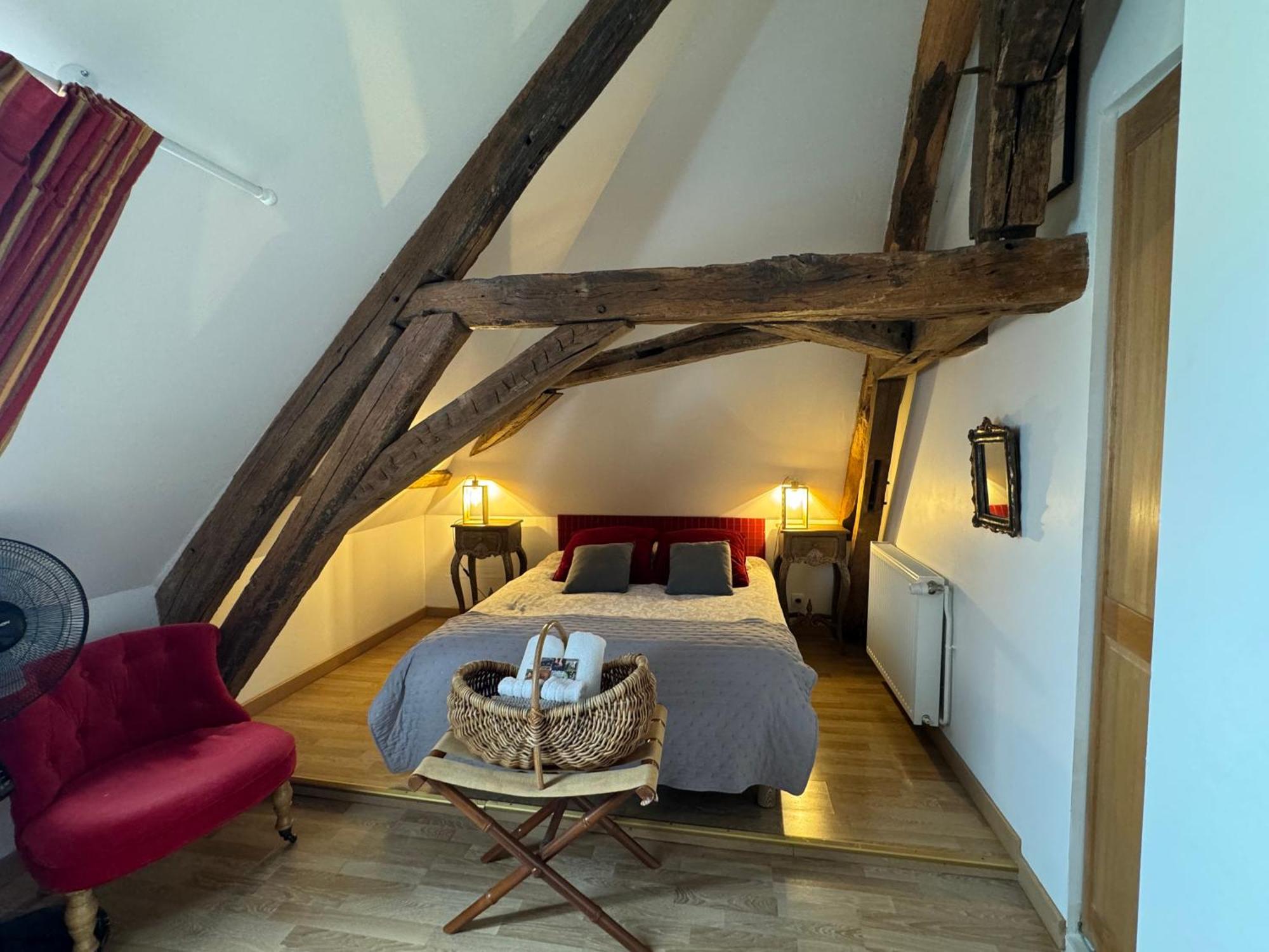 Domaine Borgnat Bed & Breakfast Escolives-Sainte-Camille Eksteriør bilde